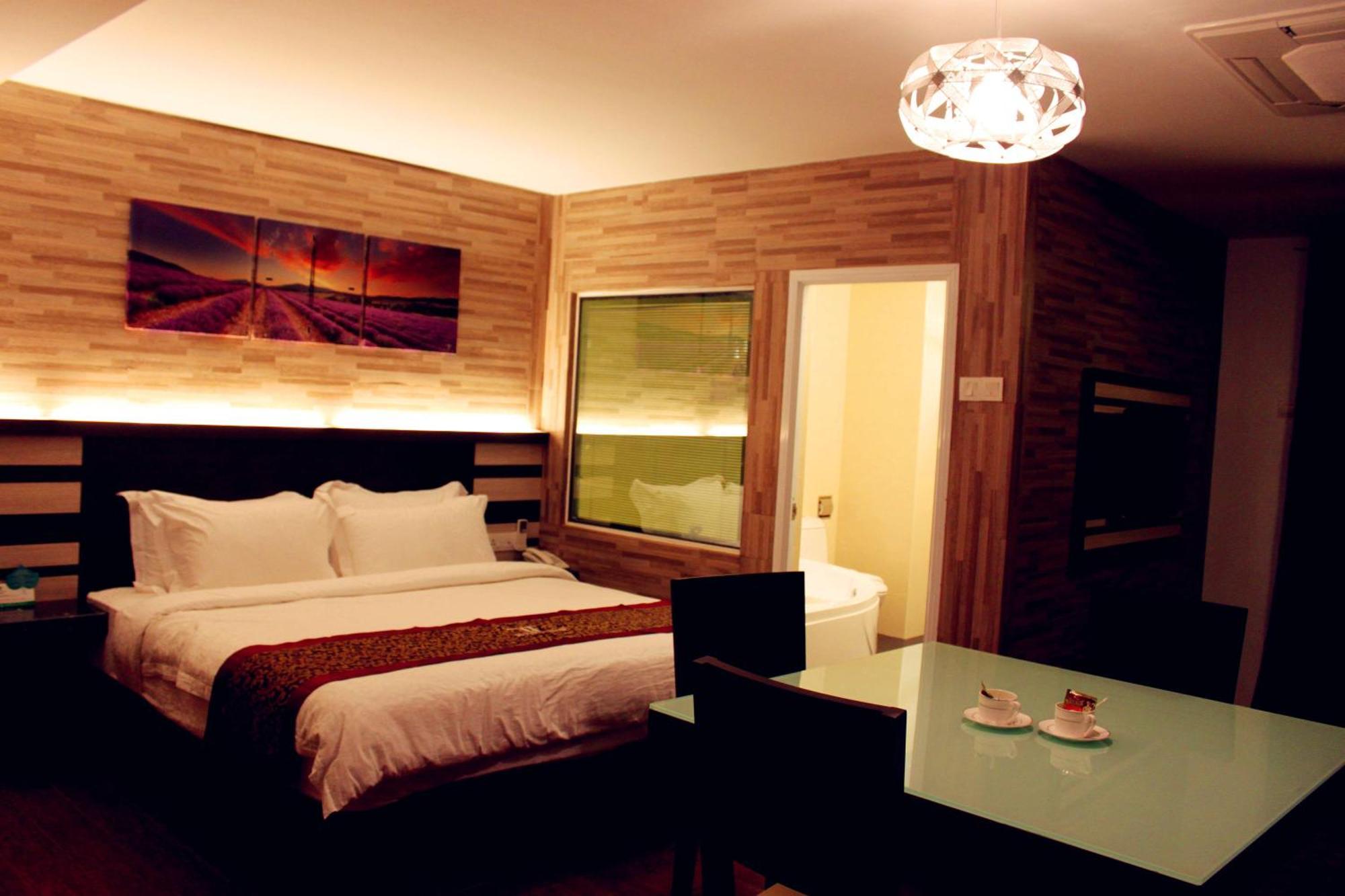 Hotel Time Boutique Nilai Eksteriør bilde