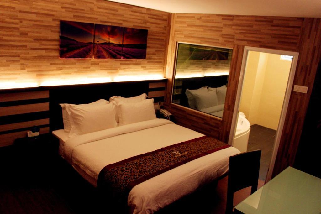 Hotel Time Boutique Nilai Rom bilde